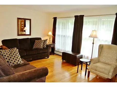 85 Victory Blvd, Woonsocket, RI 02895 photo 7