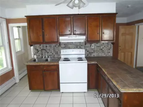 166 Sixth Ave, Woonsocket, RI 02895 photo 4