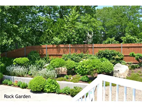 38 Trolley Ln, Westerly, RI 02891 photo 7