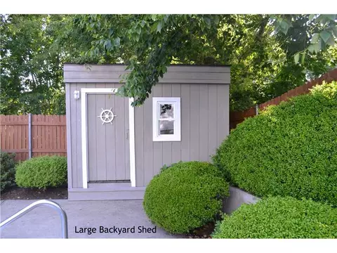 38 Trolley Ln, Westerly, RI 02891 photo 8