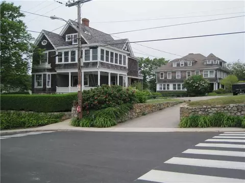18 Plimpton Rd, Westerly, RI 02891 photo 1