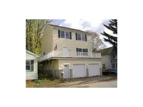 72 Uncas St, Warwick, RI 02889 photo 1
