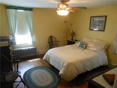 1028 Post Rd, Warwick, RI 02888 photo 16