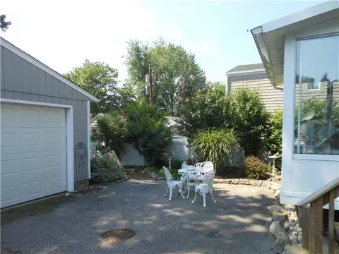 1028 Post Rd, Warwick, RI 02888 photo 20