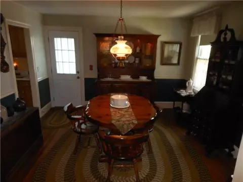1028 Post Rd, Warwick, RI 02888 photo 7