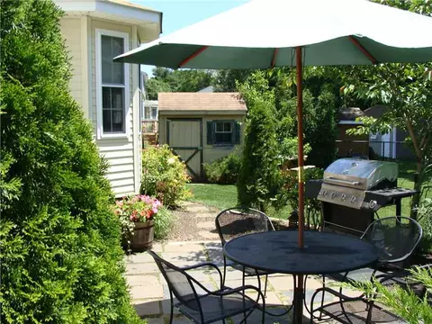 36 Cameron Ct, Warwick, RI 02886 photo 17
