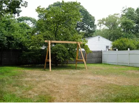 235 Asylum Rd, Warwick, RI 02886 photo 14