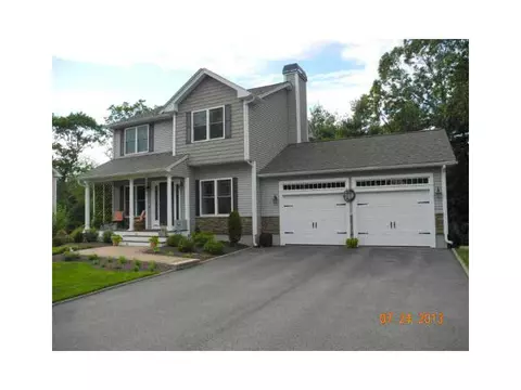 61 Scenic Way, Exeter, RI 02822 photo 2