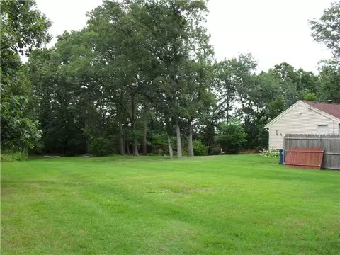 18 Chatworth Ave, Warwick, RI 02886 photo 18