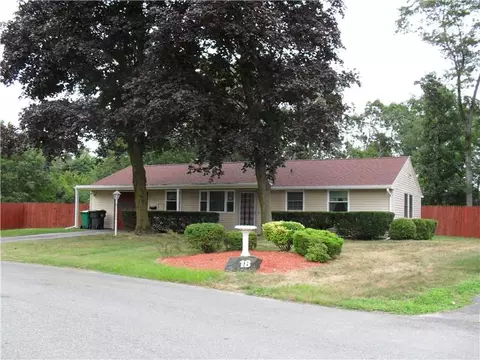 18 Chatworth Ave, Warwick, RI 02886 photo 1
