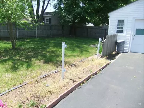 111 Sabin St, Warwick, RI 02888 photo 3