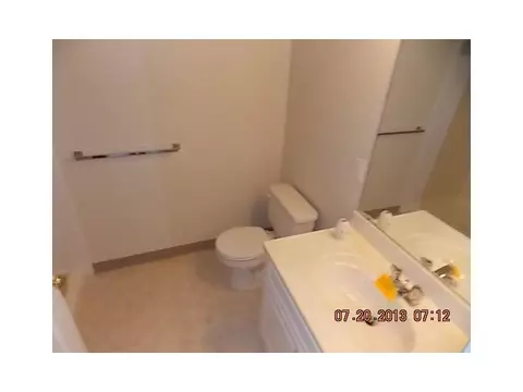 118 Mill St #204, Woonsocket, RI 02895 photo 7