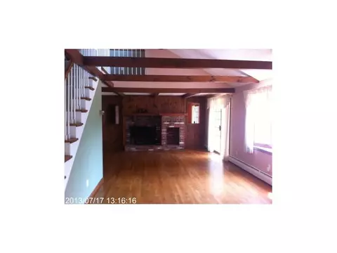 382 Spring Green Rd, Warwick, RI 02888 photo 4
