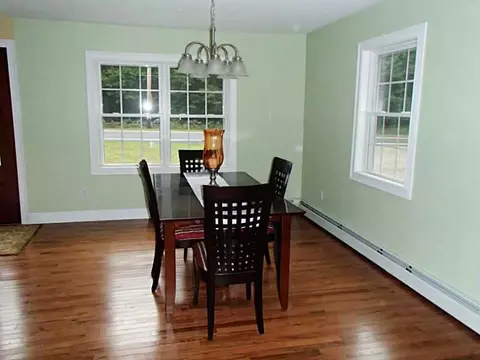 335 South Rd, Exeter, RI 02822 photo 7