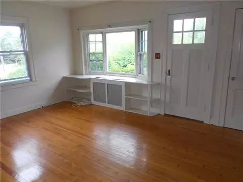 494 E Central St, Franklin, MA 02038 photo 3
