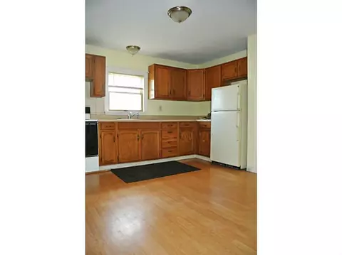 170 Logee St, Woonsocket, RI 02895 photo 2