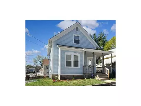 31 Broad St, Woonsocket, RI 02895 photo 1