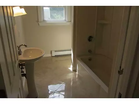 128 Prince St, Woonsocket, RI 02895 photo 13