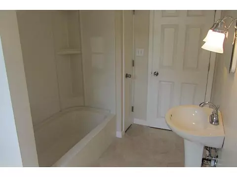 128 Prince St, Woonsocket, RI 02895 photo 14