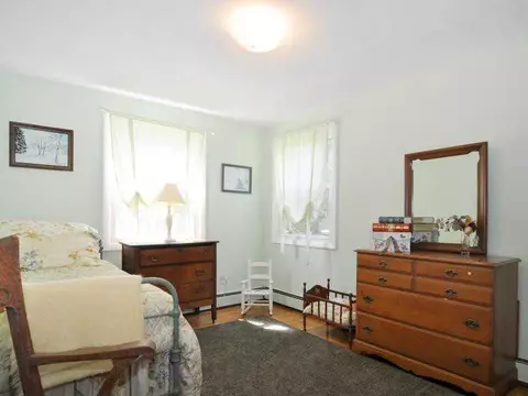 78 Pitman Rd, Warwick, RI 02886 photo 12