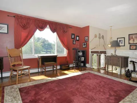 78 Pitman Rd, Warwick, RI 02886 photo 9