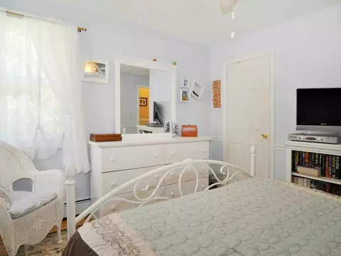 78 Pitman Rd, Warwick, RI 02886 photo 11