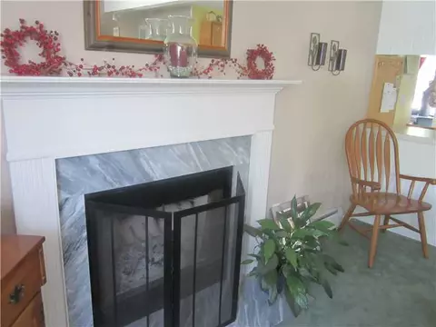 260 Lynne Ln, Mapleville, RI 02839 photo 14