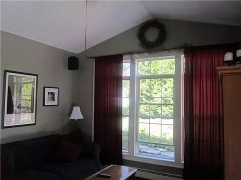 260 Lynne Ln, Mapleville, RI 02839 photo 8