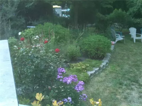 260 Lynne Ln, Mapleville, RI 02839 photo 3