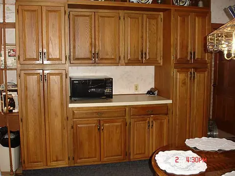 141 Glendale Ave, Woonsocket, RI 02895 photo 5