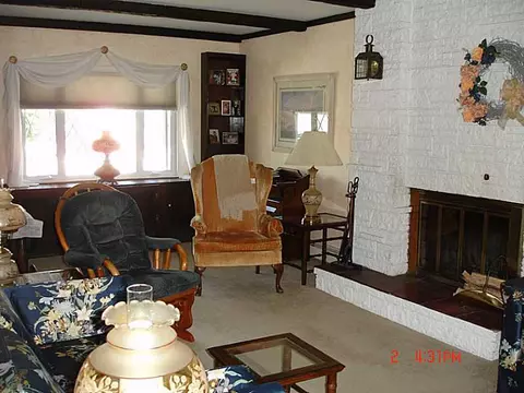 141 Glendale Ave, Woonsocket, RI 02895 photo 7
