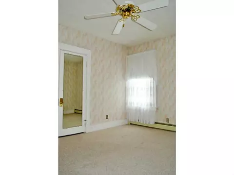 649 Elm St, Woonsocket, RI 02895 photo 9
