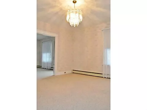 649 Elm St, Woonsocket, RI 02895 photo 12