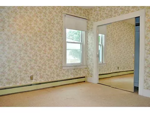 649 Elm St, Woonsocket, RI 02895 photo 6