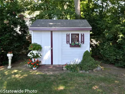 24 Lodi Ct, Warwick, RI 02886 photo 22