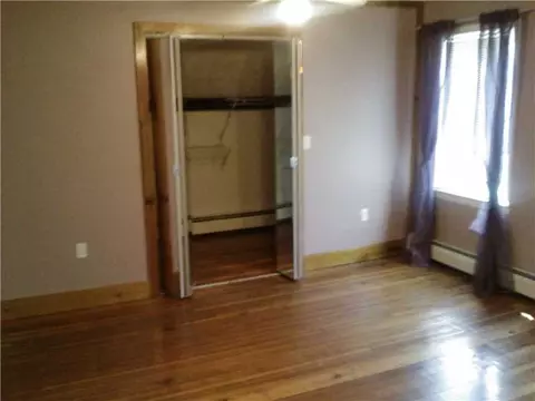 111 Killingly St, Providence, RI 02909 photo 8