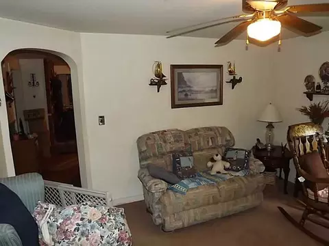 150 Larch St, Woonsocket, RI 02895 photo 9