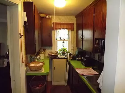 150 Larch St, Woonsocket, RI 02895 photo 7