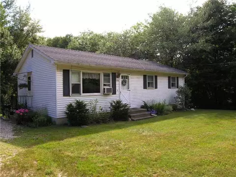 113 Cook Hill Rd, Killingly, CT 06239 photo 1