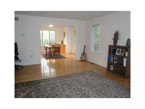12 Andersen Ct, Westerly, RI 02891 photo 8