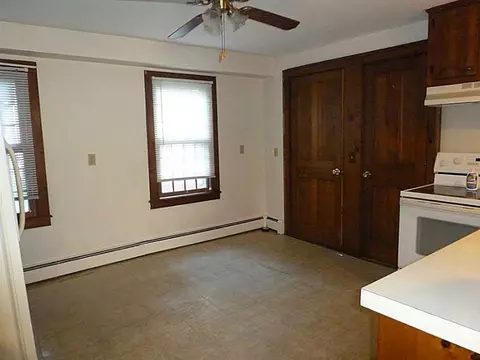4 Tanyard Ln, Glocester, RI 02814 photo 4