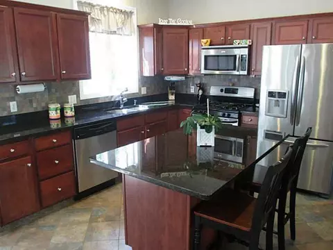 280 Gauthier Dr, Woonsocket, RI 02895 photo 8