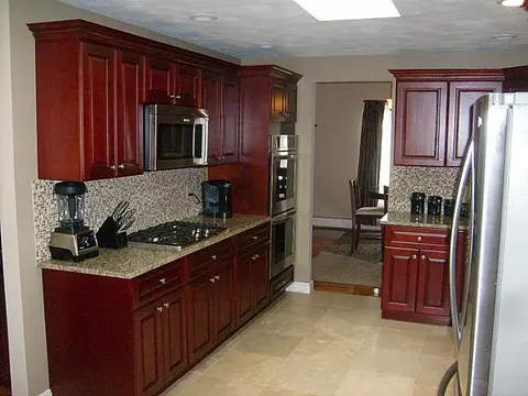 6 Sugar Maple Dr, Coventry, RI 02816 photo 2