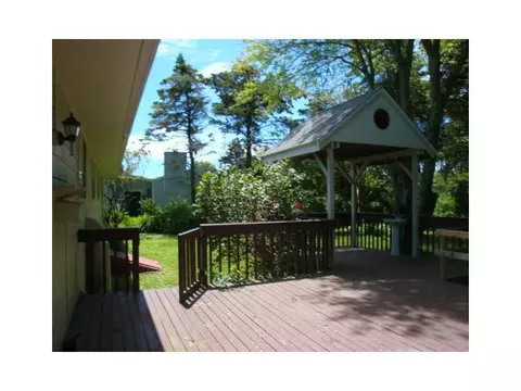 10 David Ave, Westerly, RI 02891 photo 6