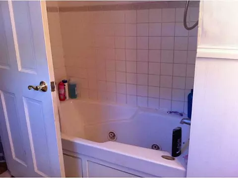 12 Landmark Rd, Warwick, RI 02886 photo 5