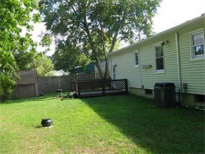 568 Buttonwoods Ave, Warwick, RI 02886 photo 7