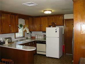 568 Buttonwoods Ave, Warwick, RI 02886 photo 10