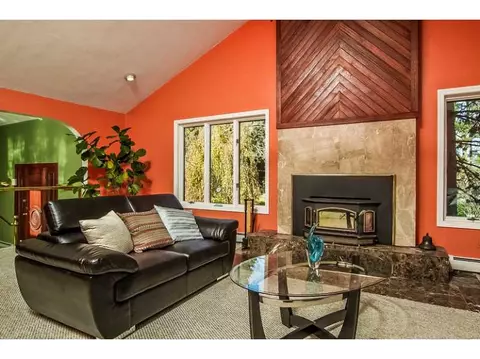 24 Stiness Dr, Warwick, RI 02886 photo 7