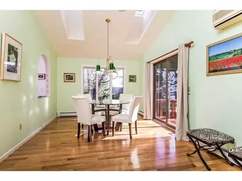 24 Stiness Dr, Warwick, RI 02886 photo 5