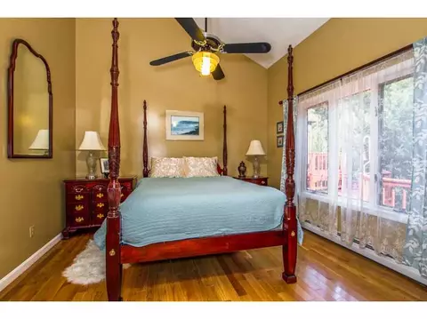24 Stiness Dr, Warwick, RI 02886 photo 9
